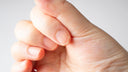 Huile pour ongles et cuticules : laquelle choisir avec Senza Nature